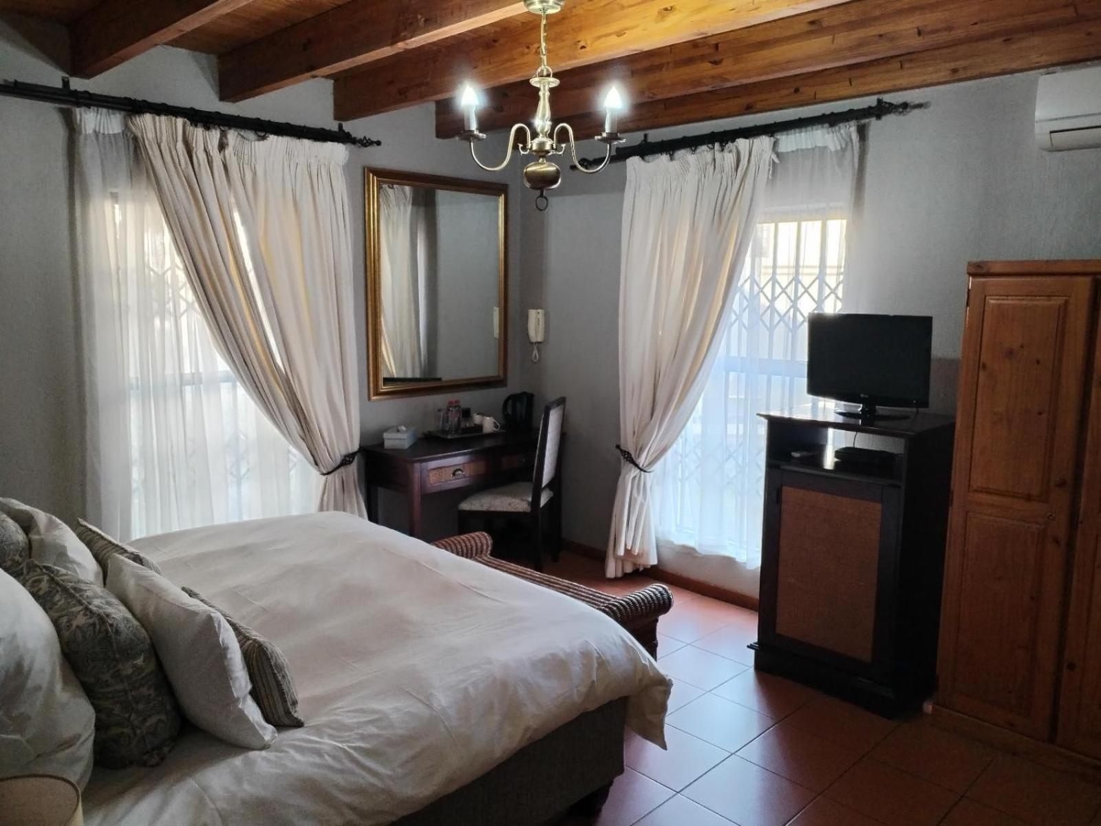 Hole In One Hotel Roodepoort Phòng bức ảnh