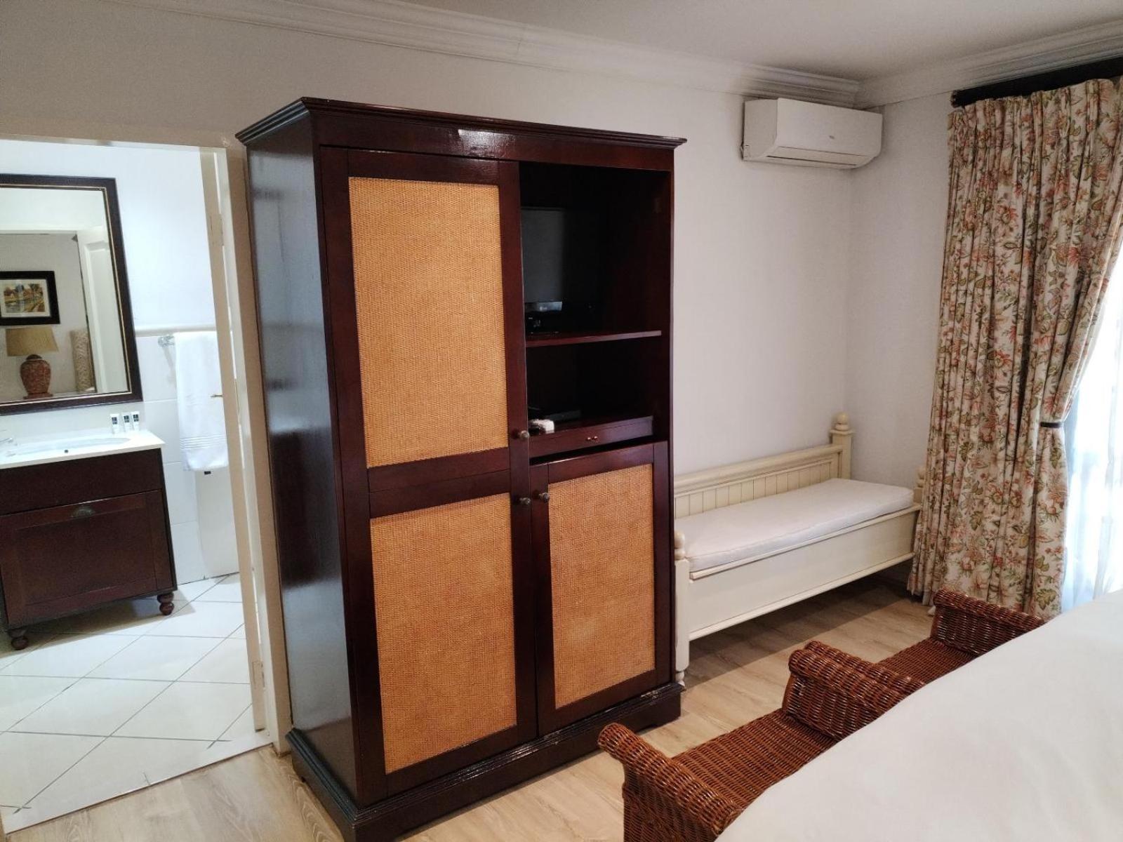Hole In One Hotel Roodepoort Phòng bức ảnh