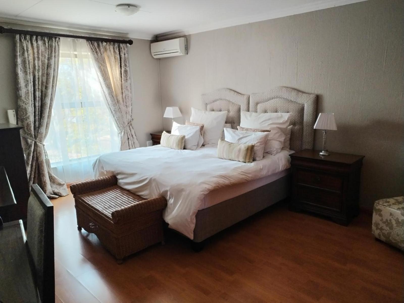 Hole In One Hotel Roodepoort Ngoại thất bức ảnh